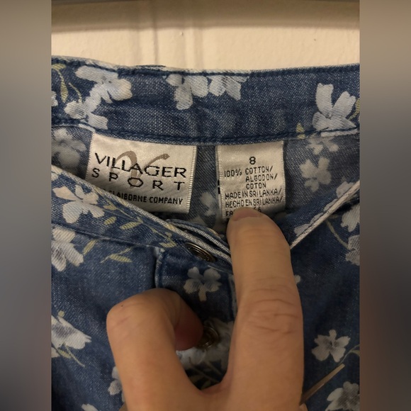 Villager Sport Beautiful blue soft jean Floral Skirt - Picture 3 of 6